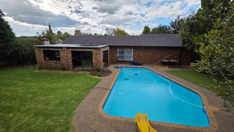 3 Bedroom Property for Sale in La Hoff North West